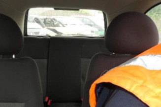 Leve vitre electrique avant gauche OPEL CORSA C
