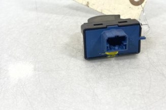 Interrupteur de leve vitre avant droit FIAT DOBLO 2