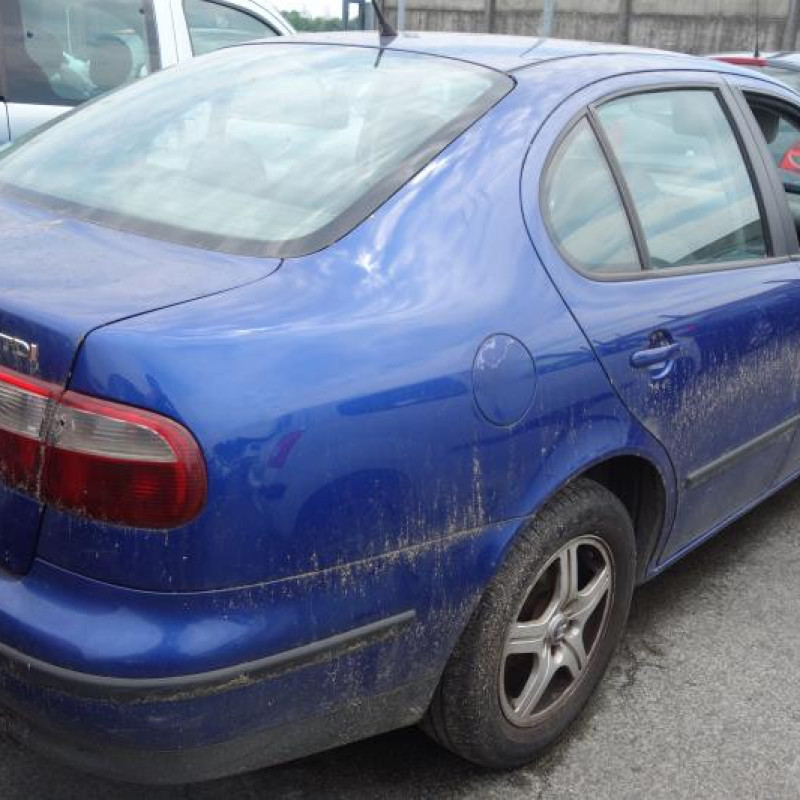 Porte arriere droit SEAT TOLEDO 2 Photo n°7