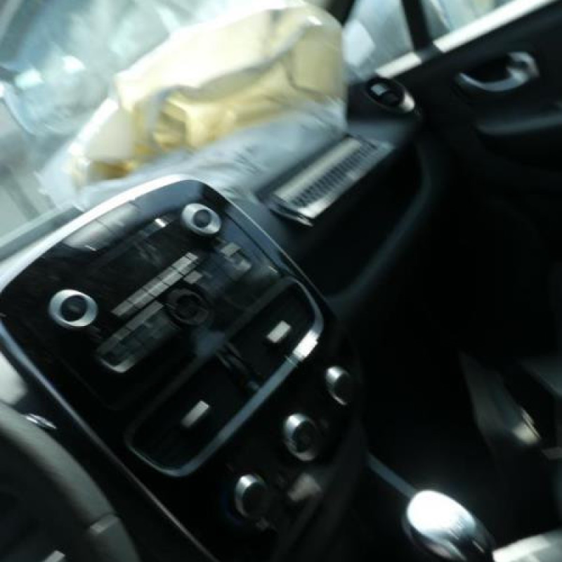 Retroviseur droit RENAULT CLIO 4 Photo n°15