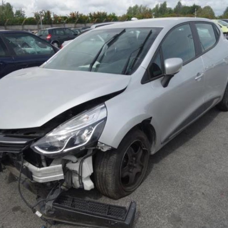 Compresseur clim RENAULT CLIO 4 Photo n°3