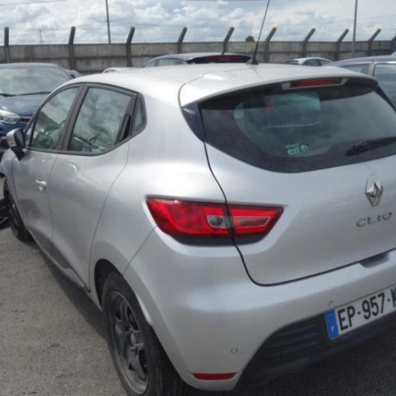 Compresseur clim RENAULT CLIO 4 Photo n°6