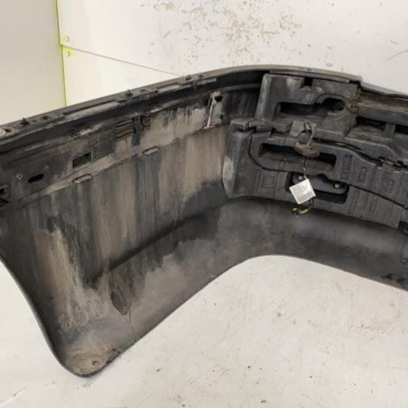 Pare choc arriere PEUGEOT 607 Photo n°6