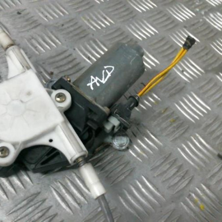 Leve vitre electrique avant droit MERCEDES VITO 638