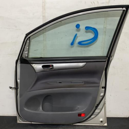 Porte avant droit TOYOTA AVENSIS VERSO