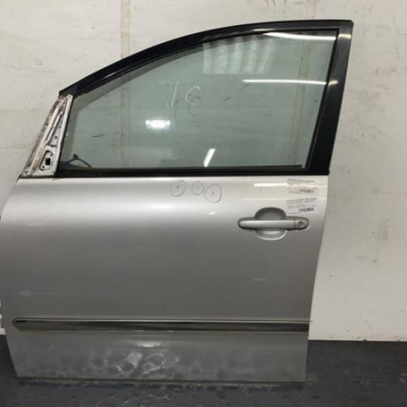 Porte avant gauche TOYOTA AVENSIS VERSO Photo n°1