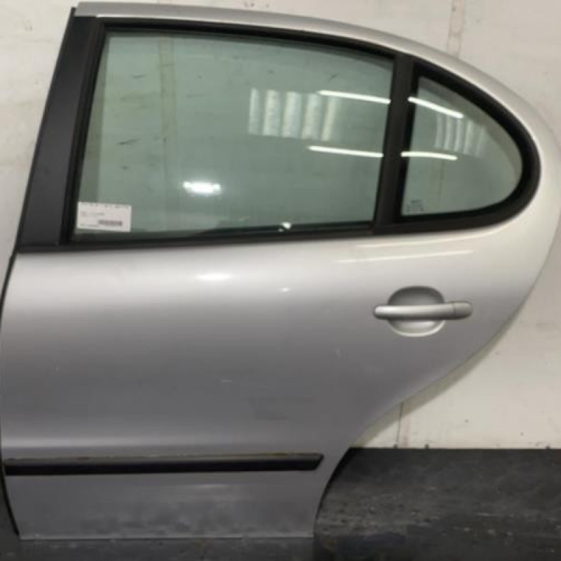 Porte arriere gauche SEAT LEON 1 Photo n°1