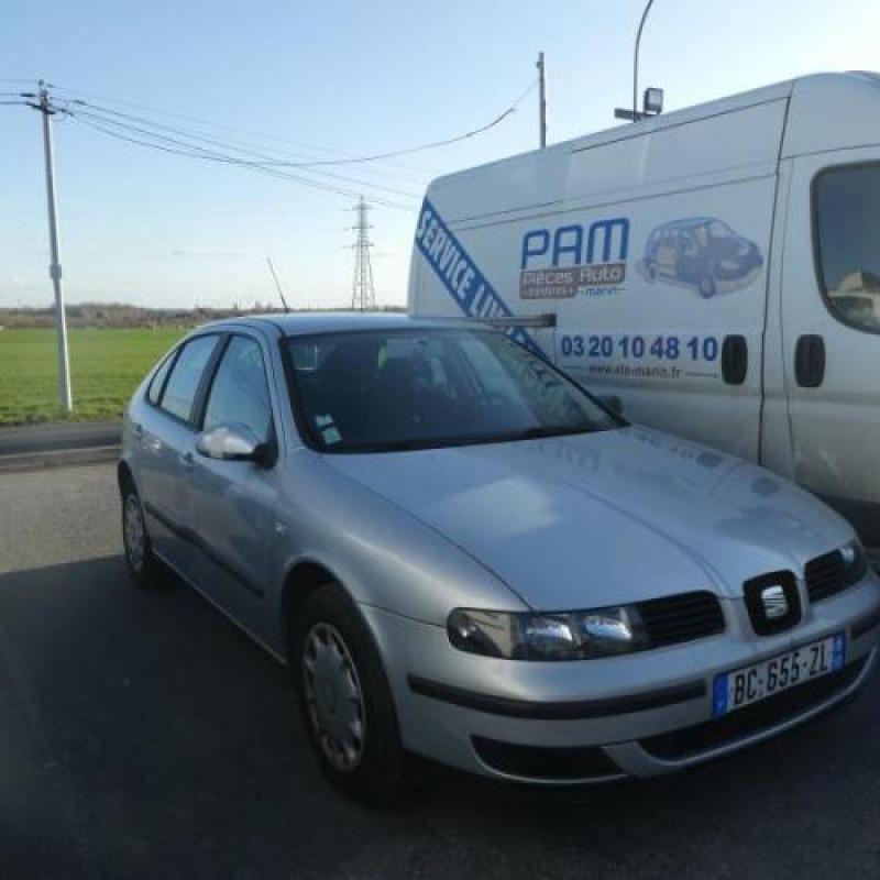 Porte arriere gauche SEAT LEON 1 Photo n°4