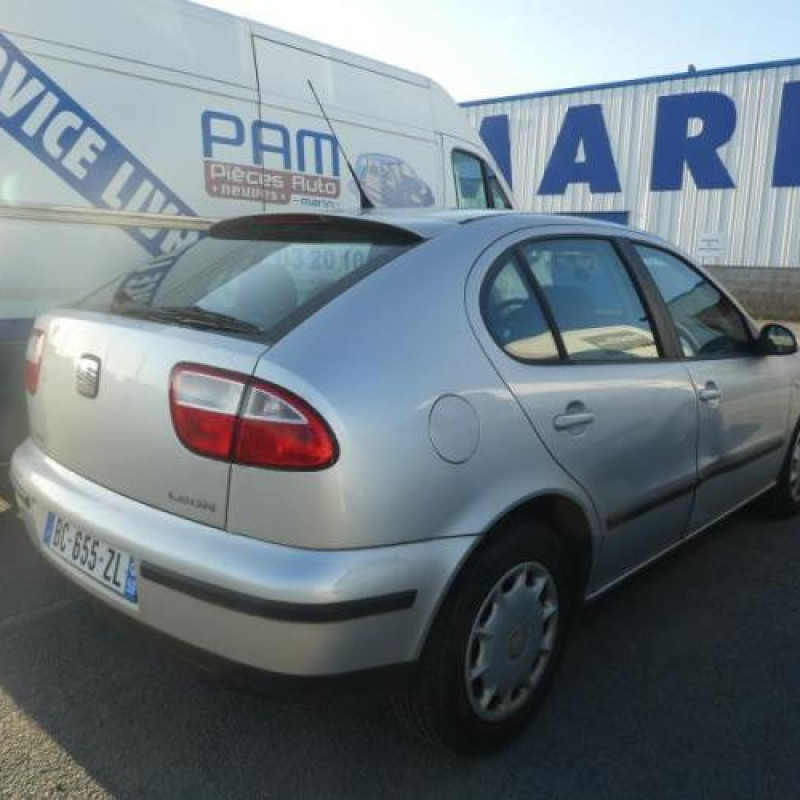 Porte arriere gauche SEAT LEON 1 Photo n°5