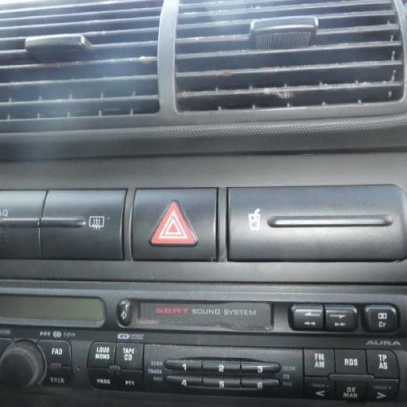 Porte arriere gauche SEAT LEON 1 Photo n°9
