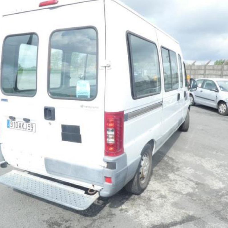 Porte avant droit PEUGEOT BOXER 2 Photo n°8