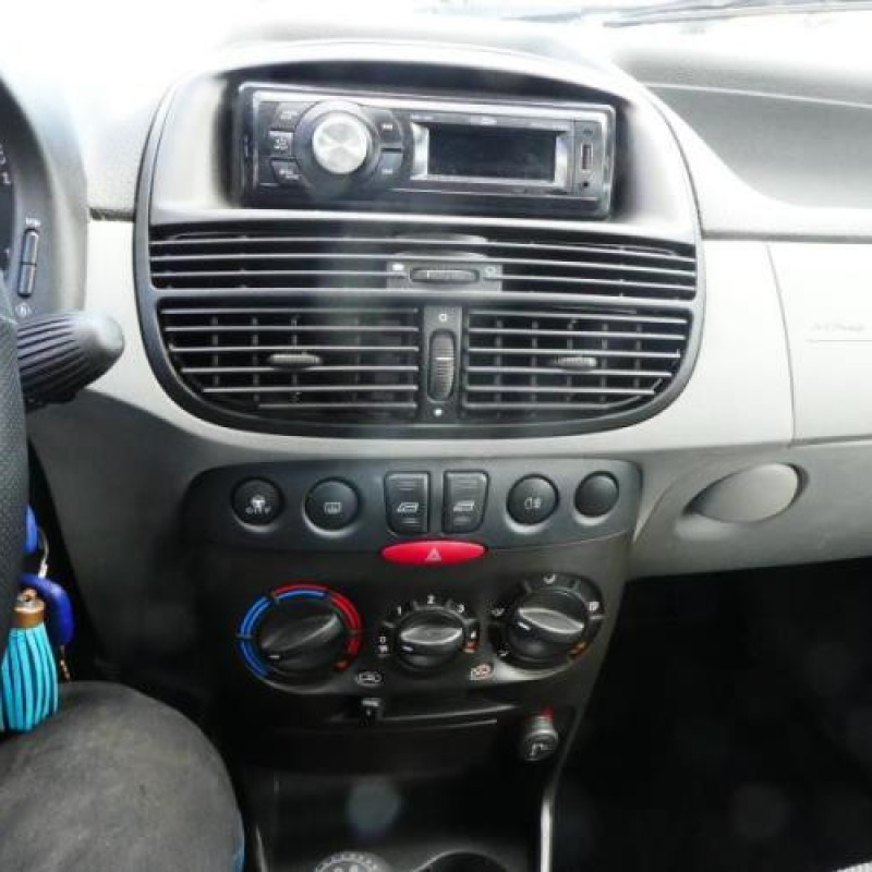 Serrure arriere droit FIAT PUNTO 2 Photo n°9