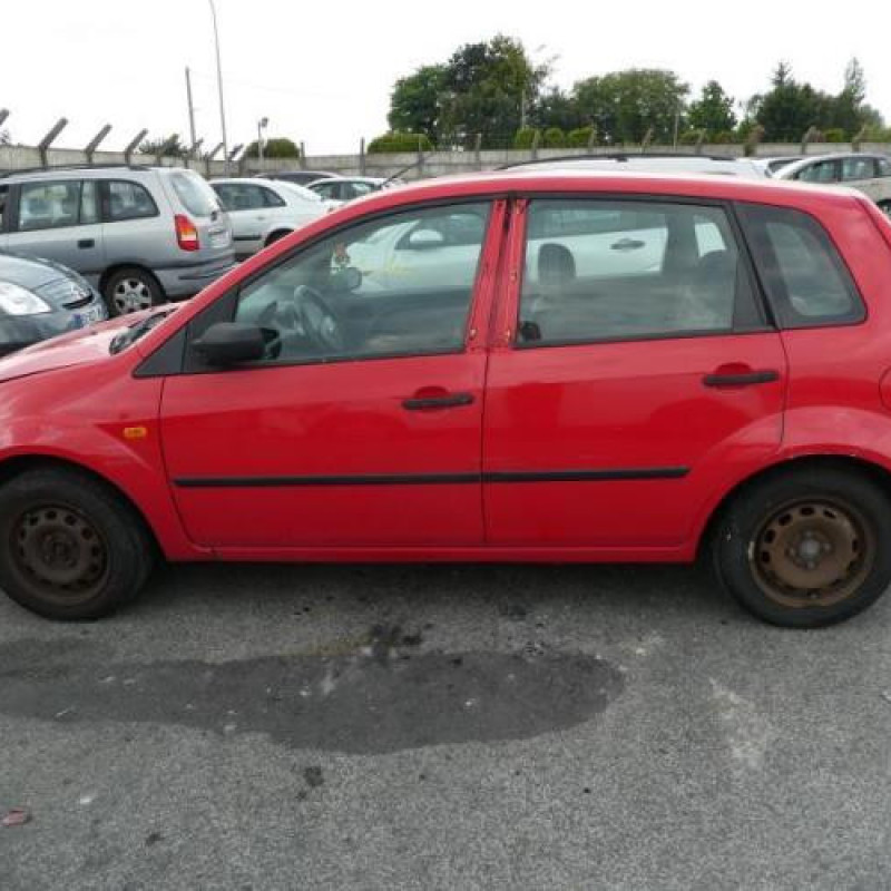 Capot FORD FIESTA 5 Photo n°6