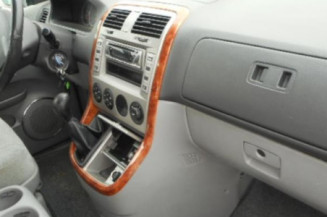 Malle/Hayon arriere KIA CARNIVAL 1