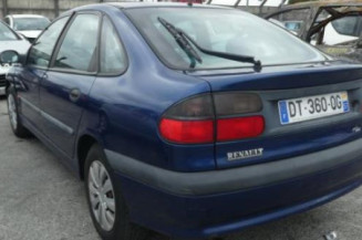 Pare soleil droit RENAULT LAGUNA 1