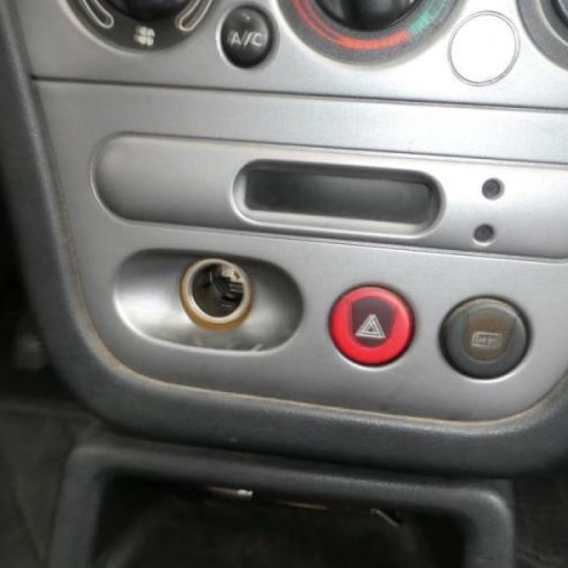 Malle/Hayon arriere PEUGEOT 306 Photo n°9