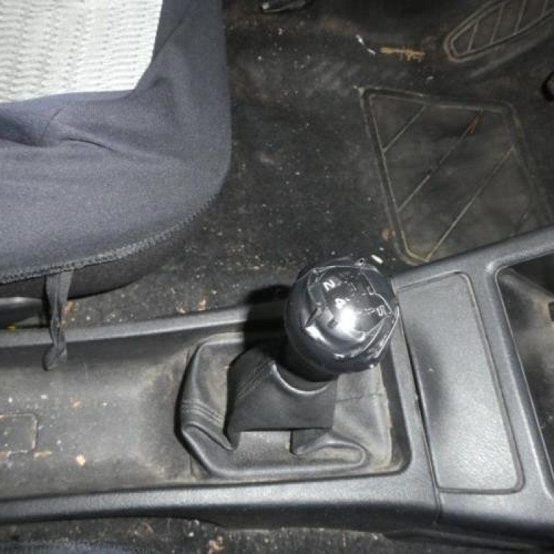 Malle/Hayon arriere PEUGEOT 306 Photo n°13