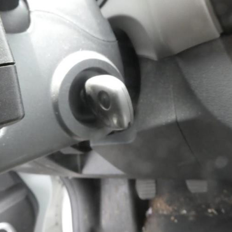 Pivot de moyeu avant droit RENAULT TRAFIC 3 COURT Photo n°10