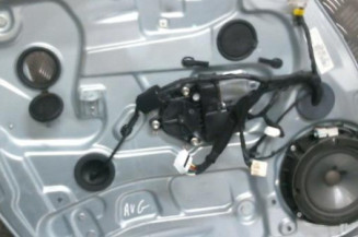 Leve vitre electrique avant gauche KIA CARENS 3 Photo n°1
