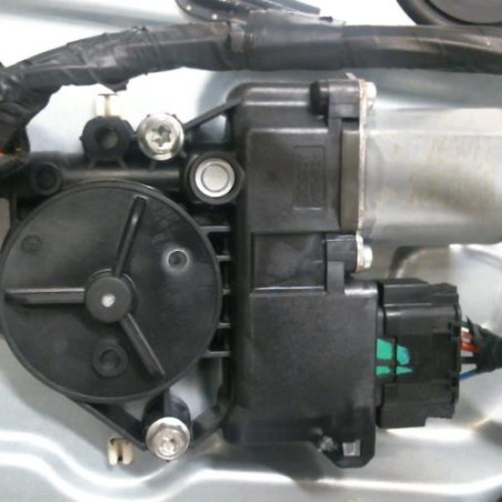 Leve vitre electrique avant gauche KIA CARENS 3