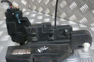 Serrure avant gauche KIA CARENS 3