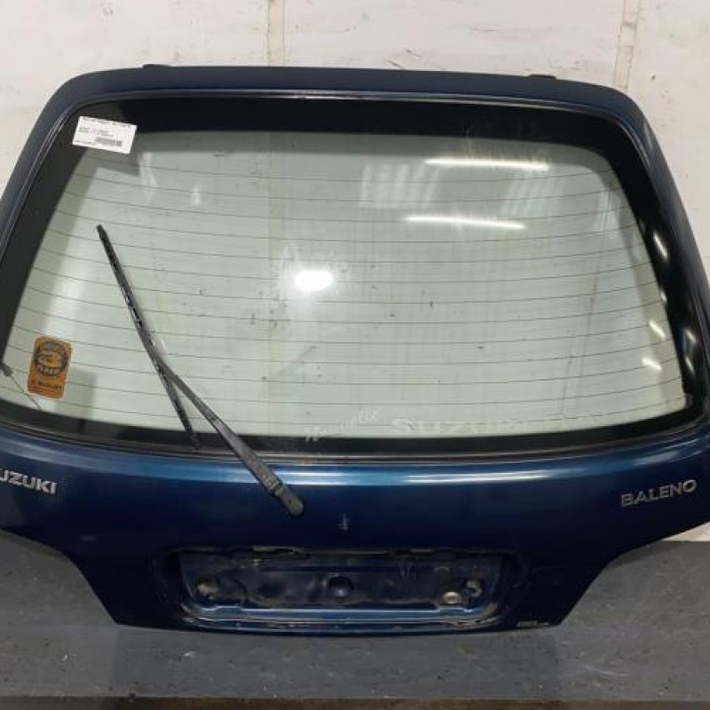 Malle/Hayon arriere SUZUKI BALENO 1 Photo n°1