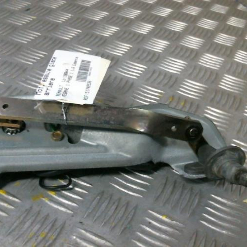 Moteur essuie glace arriere RENAULT MEGANE 1 Photo n°1