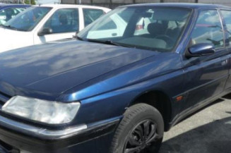 Serrure avant droit PEUGEOT 605