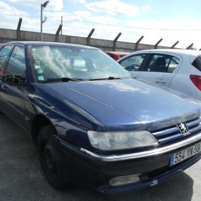 Serrure avant droit PEUGEOT 605 Photo n°5
