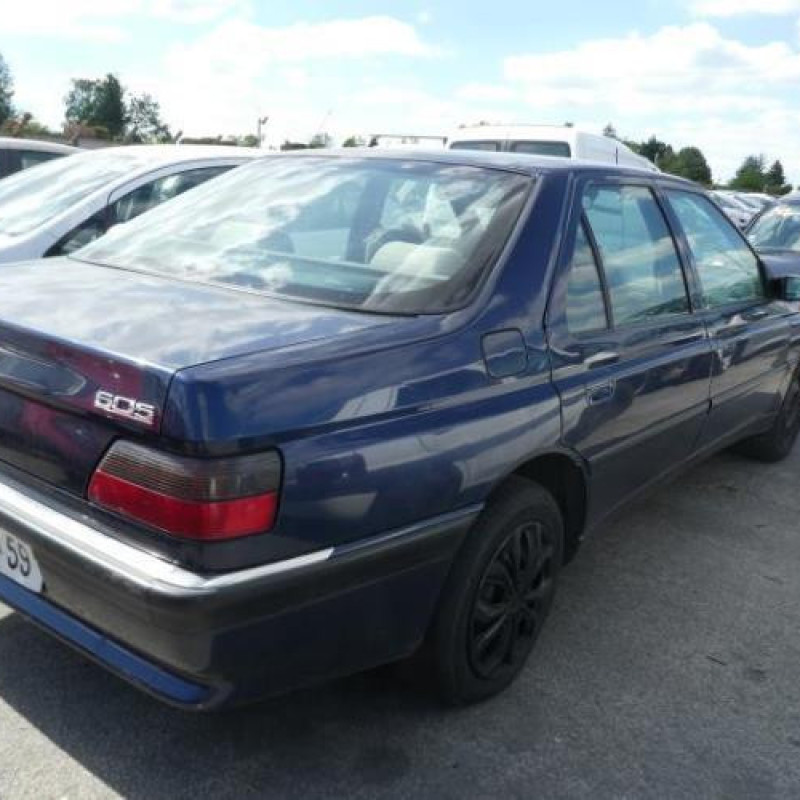 Serrure avant droit PEUGEOT 605 Photo n°6