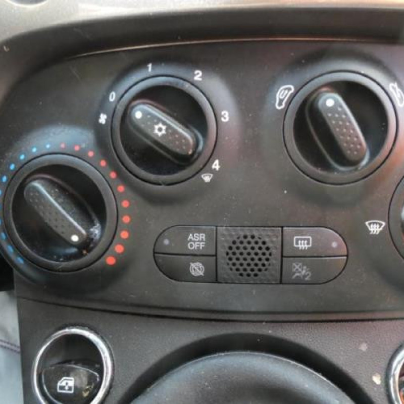Autoradio d'origine FIAT 500 2 Photo n°13