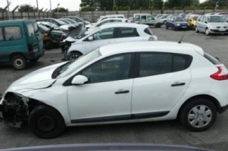 Serrure arriere droit RENAULT MEGANE 3