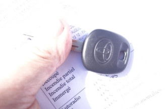 Bras essuie glace arriere TOYOTA VERSO-S