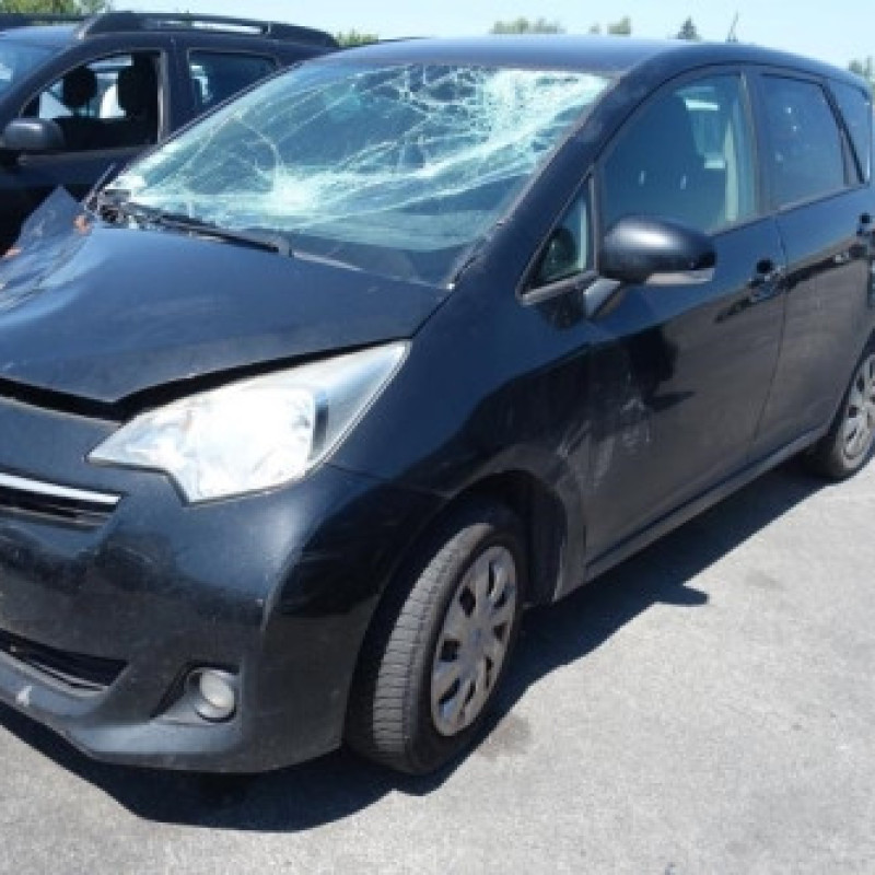 Leve vitre electrique avant gauche TOYOTA VERSO-S Photo n°4