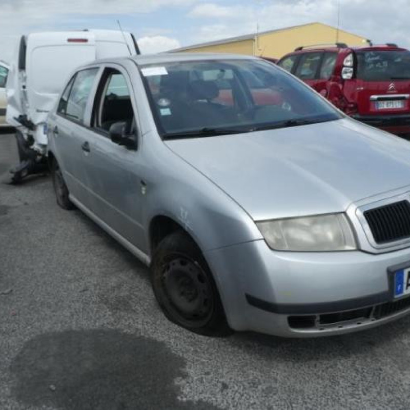 Capot SKODA FABIA 1 Photo n°4