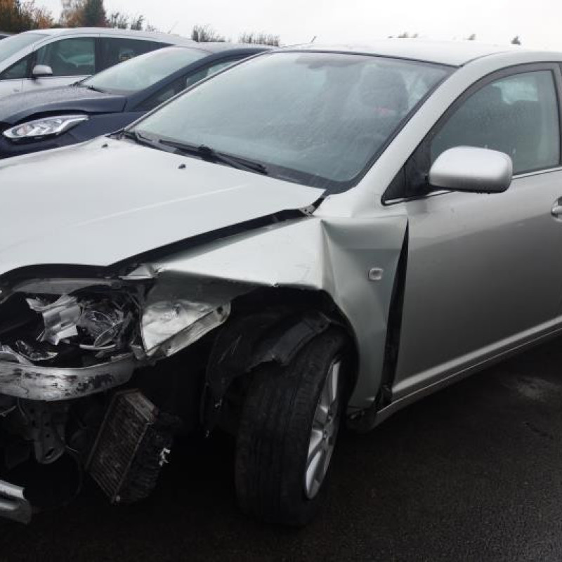 Bras essuie glace avant droit TOYOTA AVENSIS 2 Photo n°3