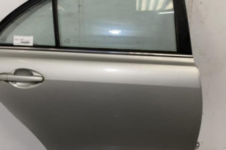 Porte arriere droit TOYOTA AVENSIS 2 Photo n°1