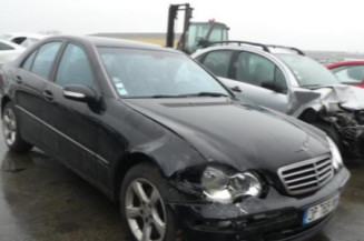 Bouton de warning MERCEDES CLASSE C 203