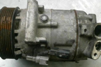 Compresseur clim RENAULT CLIO 4