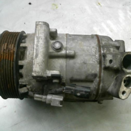 Compresseur clim RENAULT CLIO 4