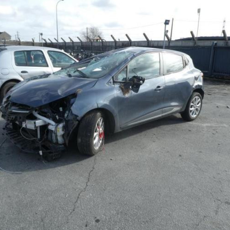Compresseur clim RENAULT CLIO 4 Photo n°4