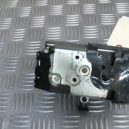 Serrure avant droit FORD FIESTA 5 Photo n°1