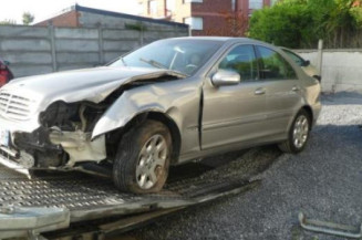 Porte arriere droit MERCEDES CLASSE C 203