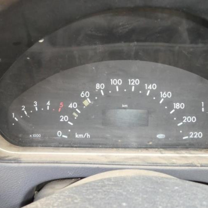 Porte arriere gauche MERCEDES CLASSE A 168 Photo n°11