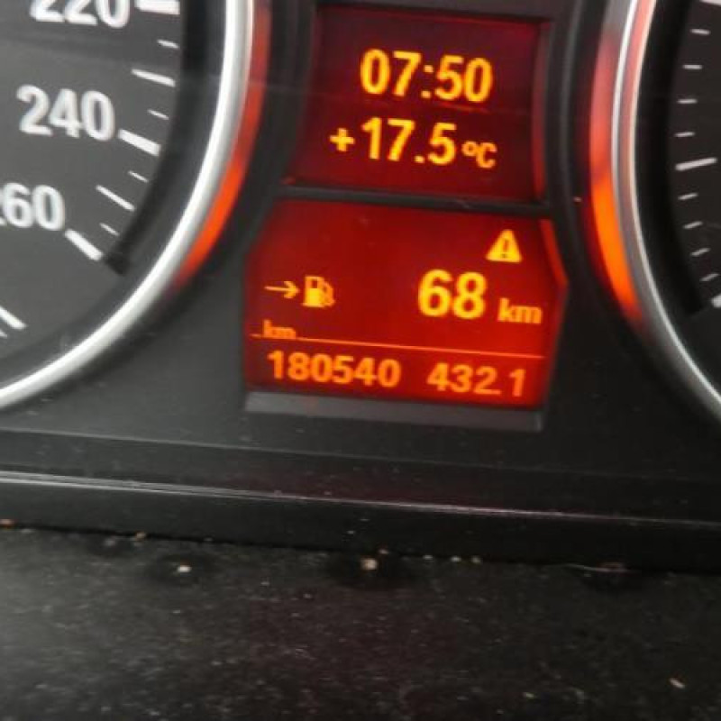 Bras essuie glace arriere BMW X1 E84 Photo n°12