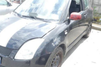 Malle/Hayon arriere SUZUKI SWIFT 3
