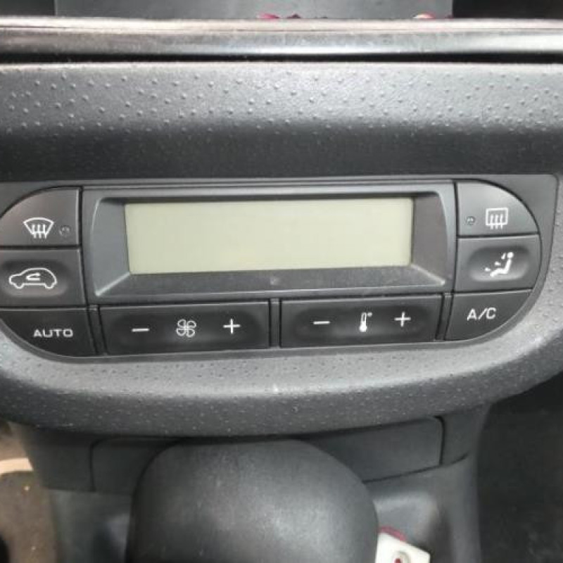 Malle/Hayon arriere CITROEN C3 PLURIEL Photo n°7