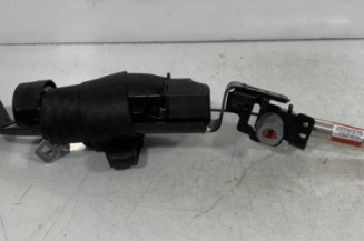 Pretensionneur de ceinture avant droit VOLVO C 30