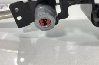 Pretensionneur de ceinture avant gauche VOLVO C 30