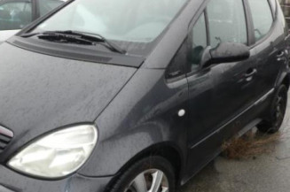 Pare choc arriere MERCEDES CLASSE A 168